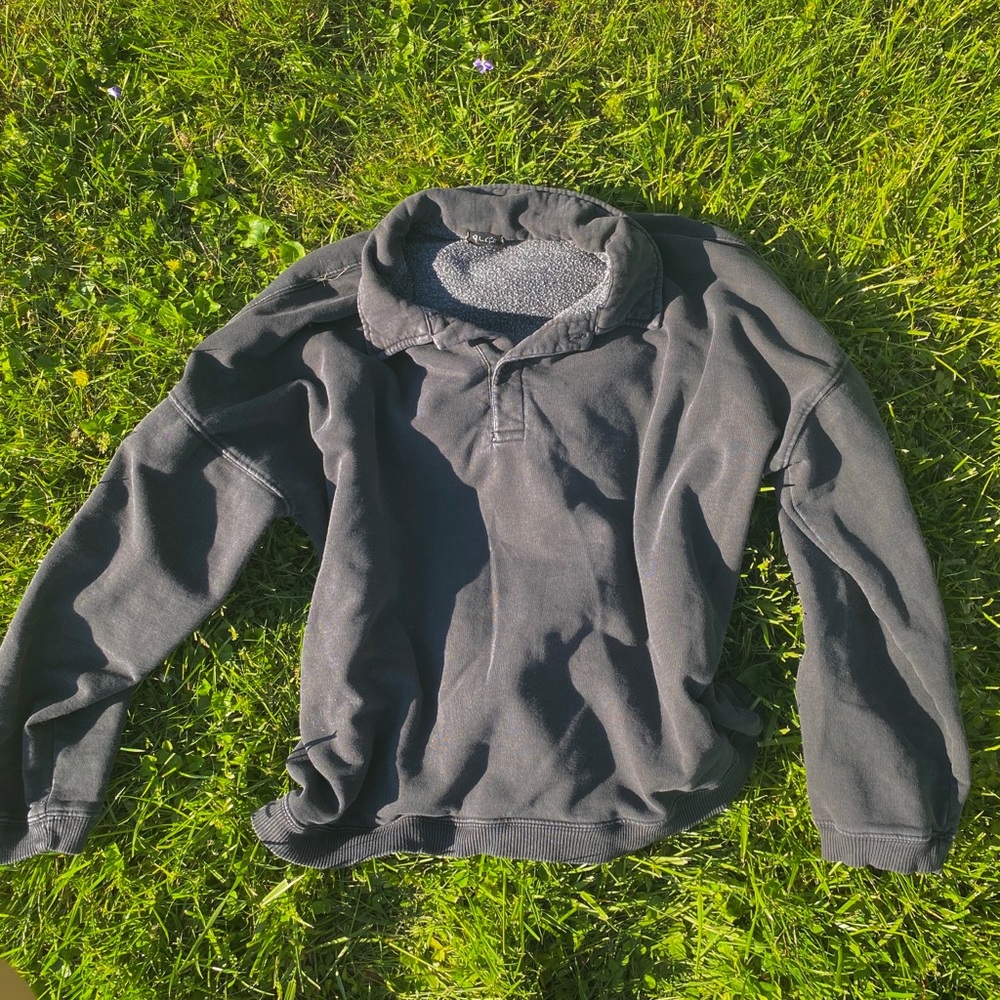 Brandy Melville Black Collared Pullover